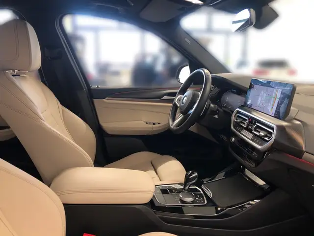 BMW X3 view 13