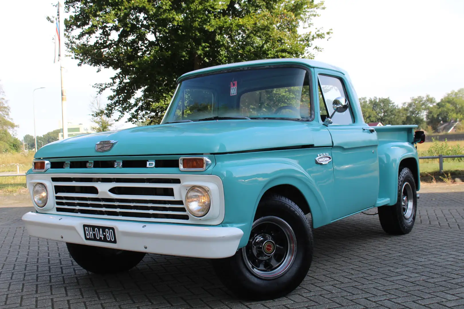 Ford F 100 V8 AUTOMATIC NETTE STAAT! UIT COLLECTIE Groen - 1
