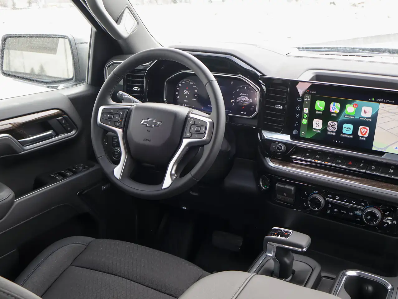 Chevrolet Silverado 1500 снимка Chevrolet Silverado 1500