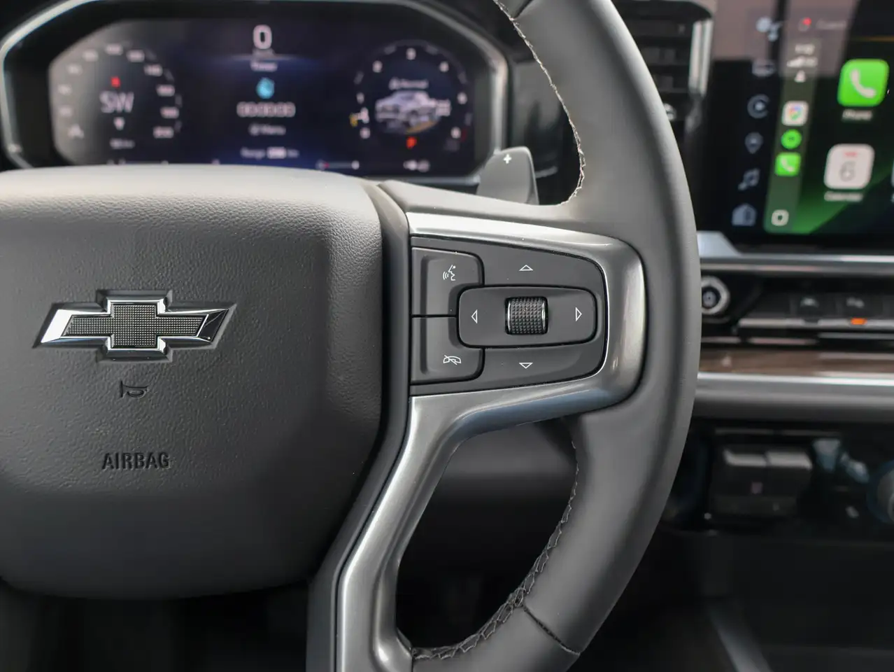 Chevrolet Silverado 1500 снимка Chevrolet Silverado 1500