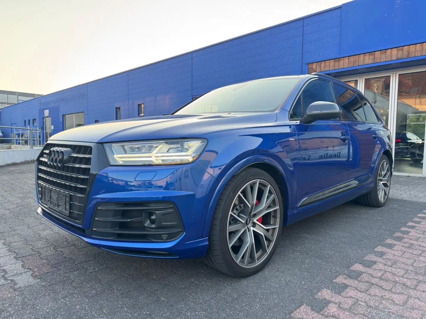 Audi Q7 50 TDI Quattro*S LINE* 7-SITZE*PANO*LED*NAVI Bleu - 2
