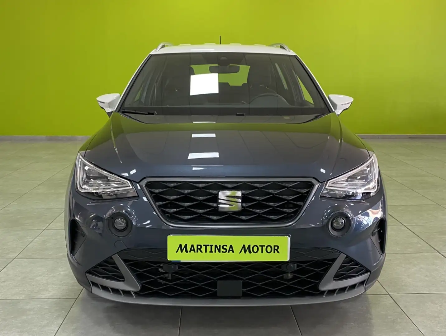 SEAT Arona 1.0 TSI S&S FR DSG7 XM 115 Gris - 2