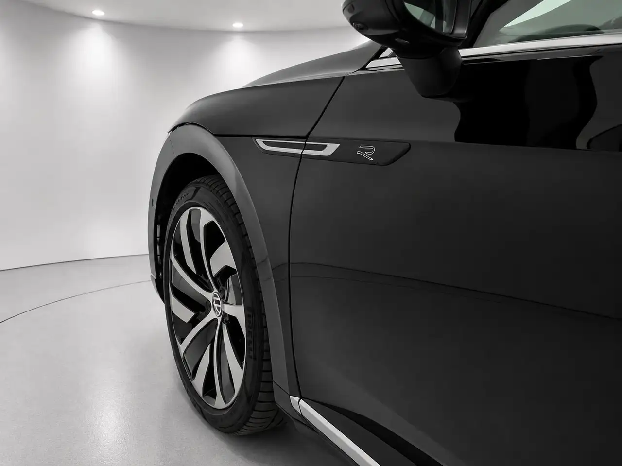 Volkswagen Arteon 1.4 TSI eHybrid R-Line Business Camera Pano Trekha, миниатюра 17