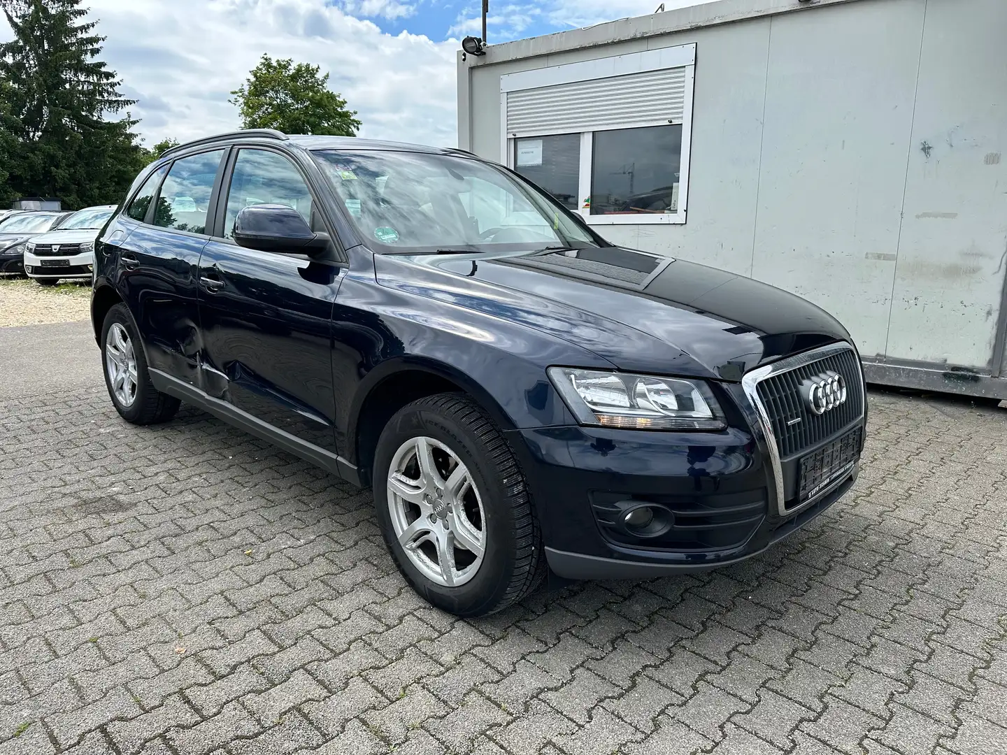 Audi Q5 2.0 TDI quattro Blau - 2