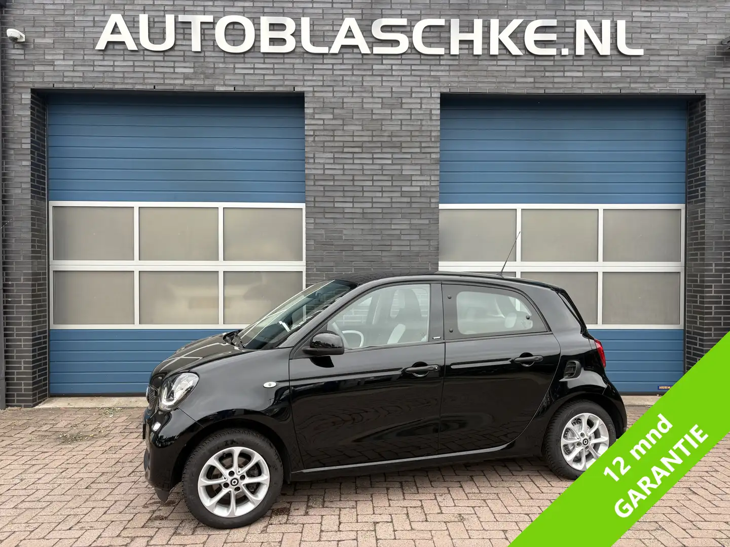 smart forFour 1.0 Passion, navi, cruise/climate control Zwart - 1