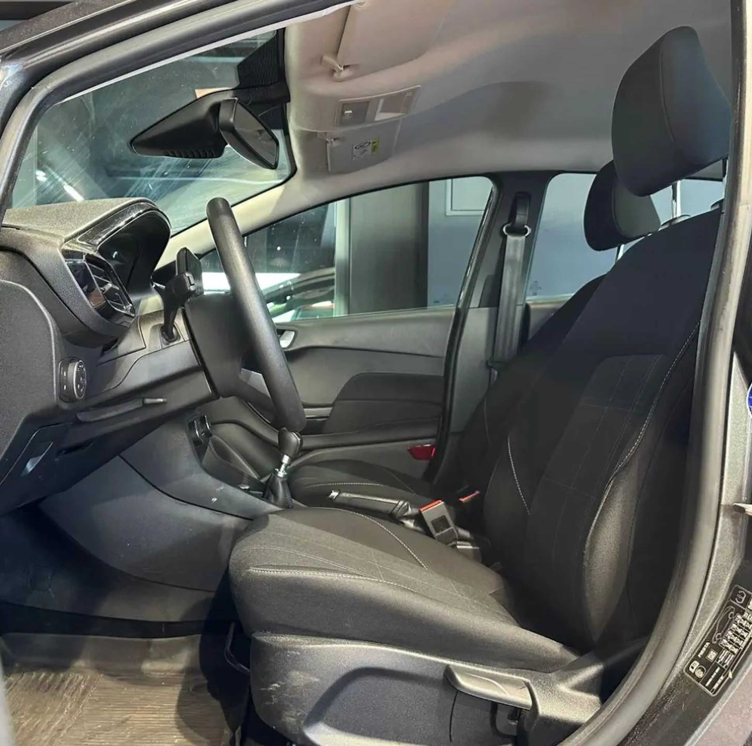Ford Fiesta 1.5 TDCi COOL&CONNECT NAVI KLIMAAUTO SHZ PDC CARPL — photo 15