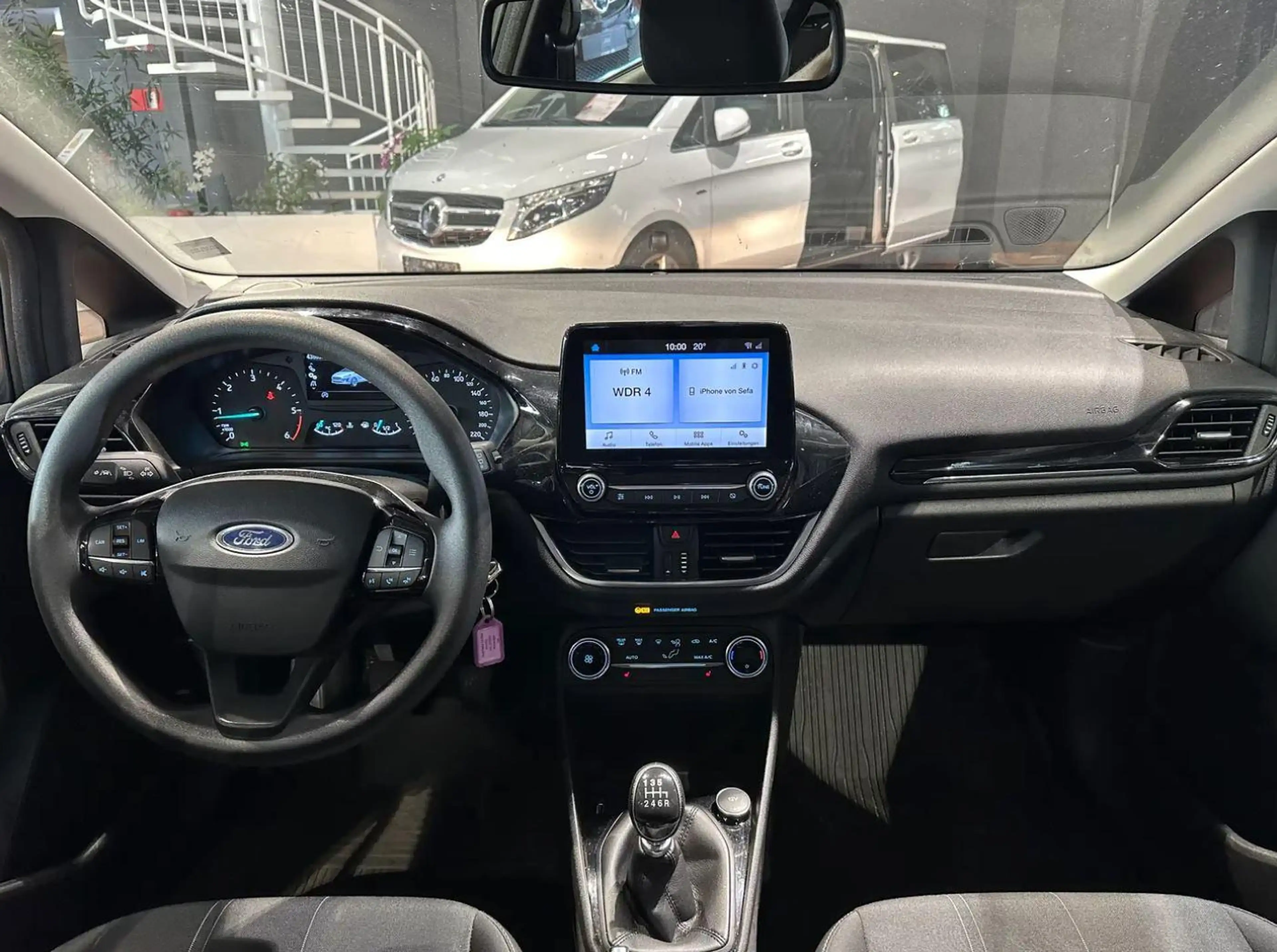 Ford Fiesta 1.5 TDCi COOL&CONNECT NAVI KLIMAAUTO SHZ PDC CARPL — photo 10