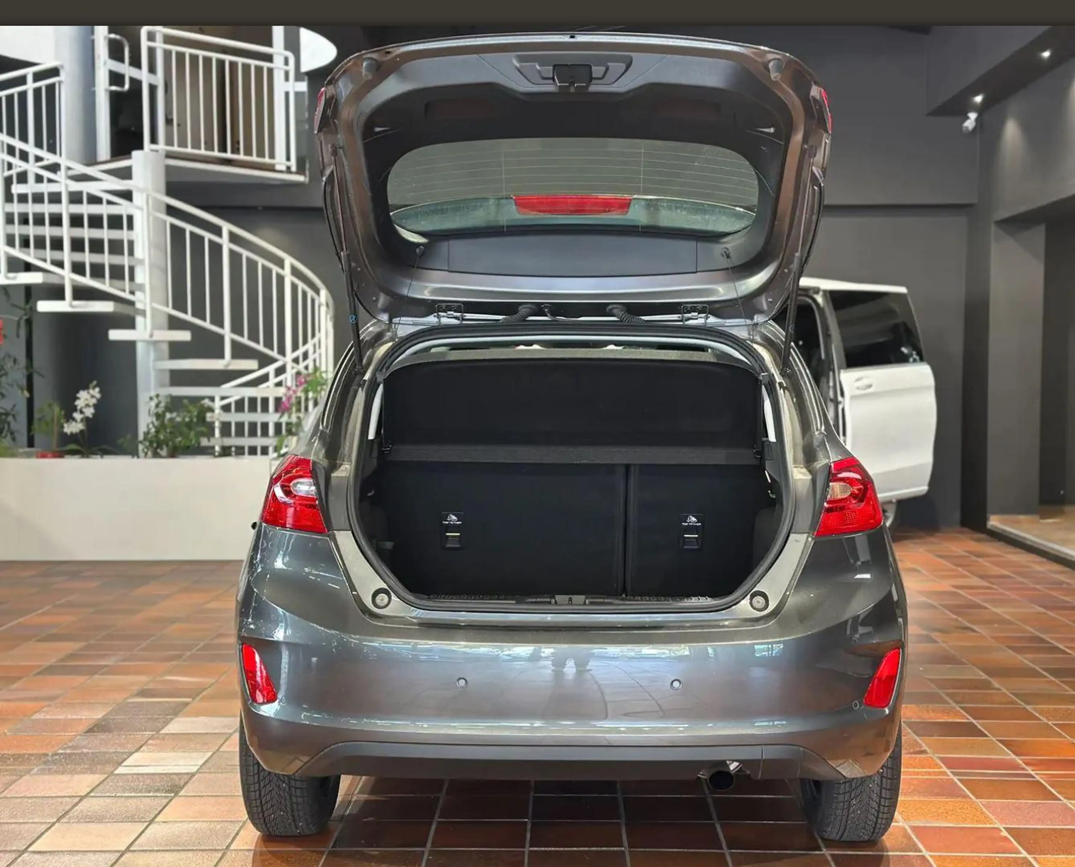 Ford Fiesta 1.5 TDCi COOL&CONNECT NAVI KLIMAAUTO SHZ PDC CARPL — photo 5