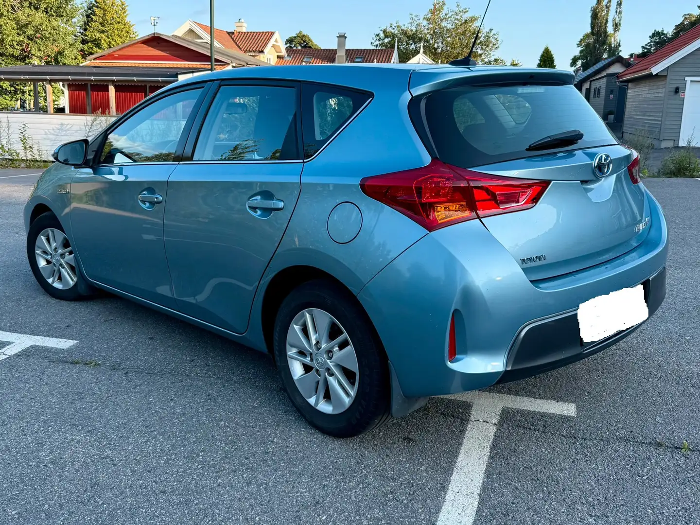 Toyota Auris Auris 90 D-4D Linéa Terra - 1