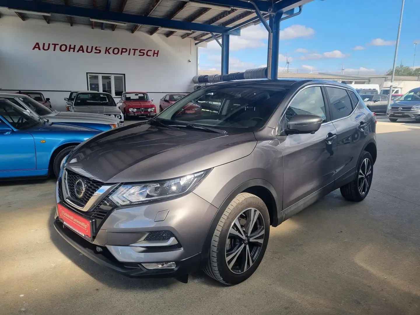 Nissan Qashqai 1,7 TD N-Connecta 4x4 ATM - Topzustand! Grijs - 1