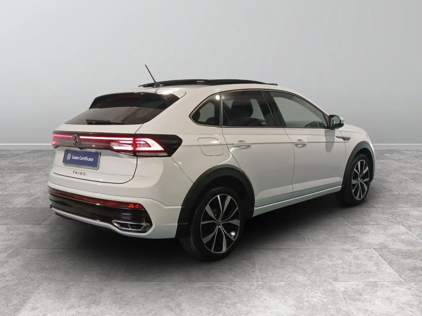 Volkswagen Taigo 1.0 tsi R-Line 110cv Bianco - 2