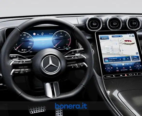 Mercedes-Benz 220 view 5