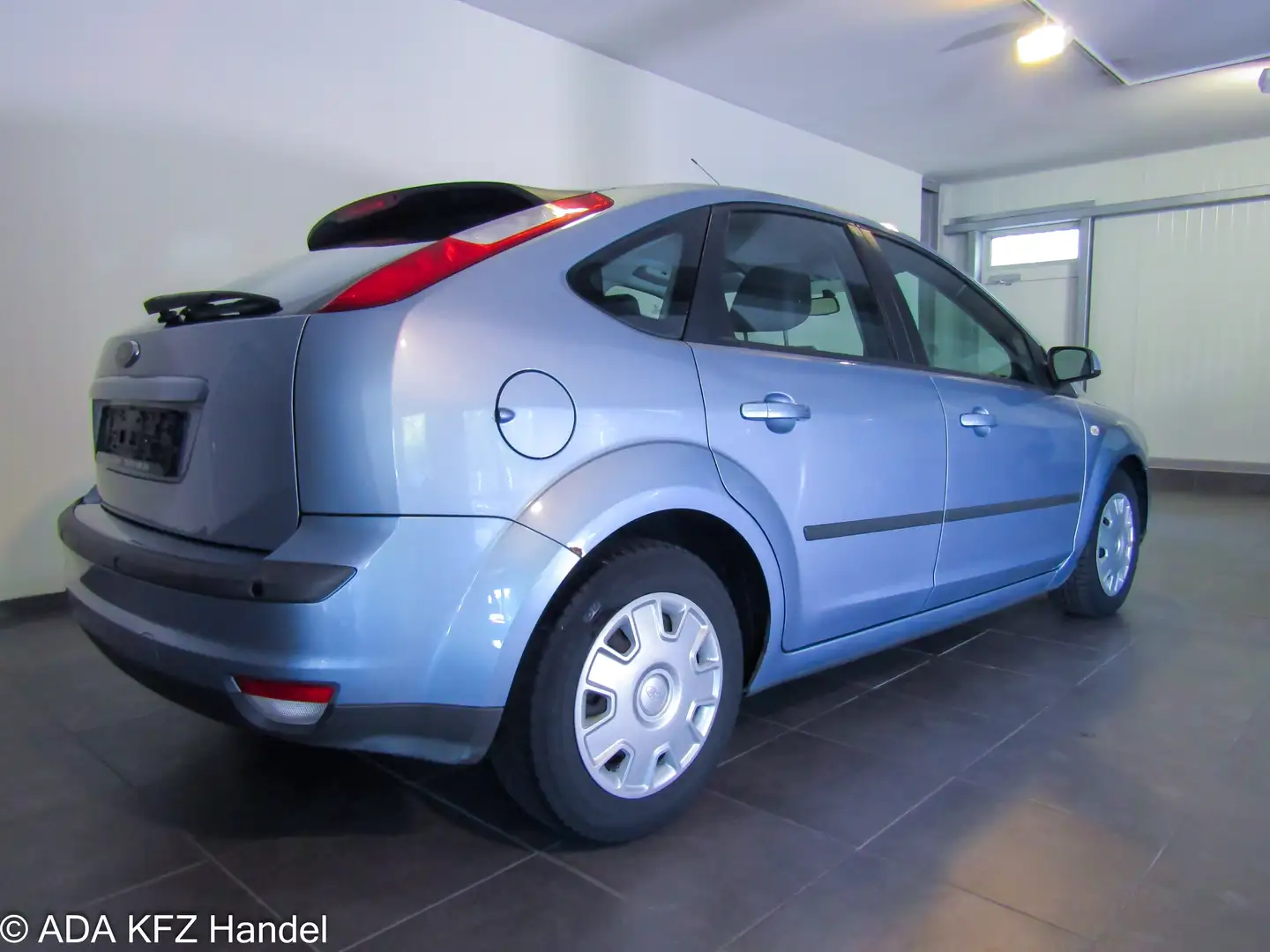 Ford Focus Fun X Blau - 2