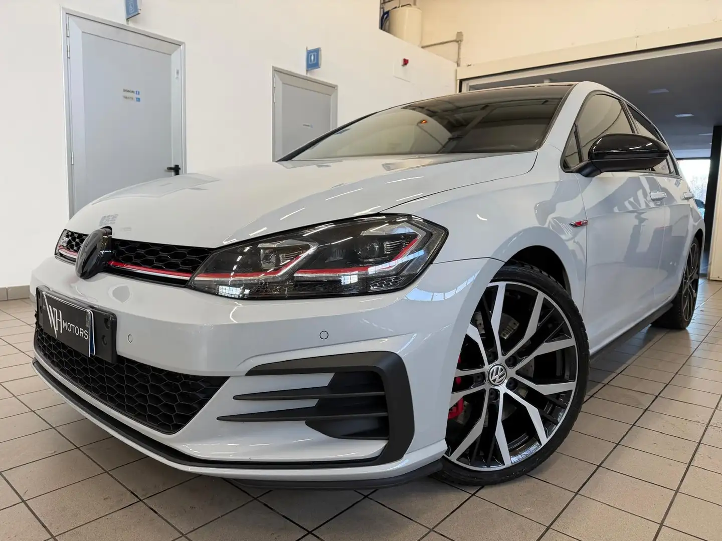 Volkswagen Golf GTI Performance 245 CV TSI DSG /TETTO/RADAR/ Grigio - 1