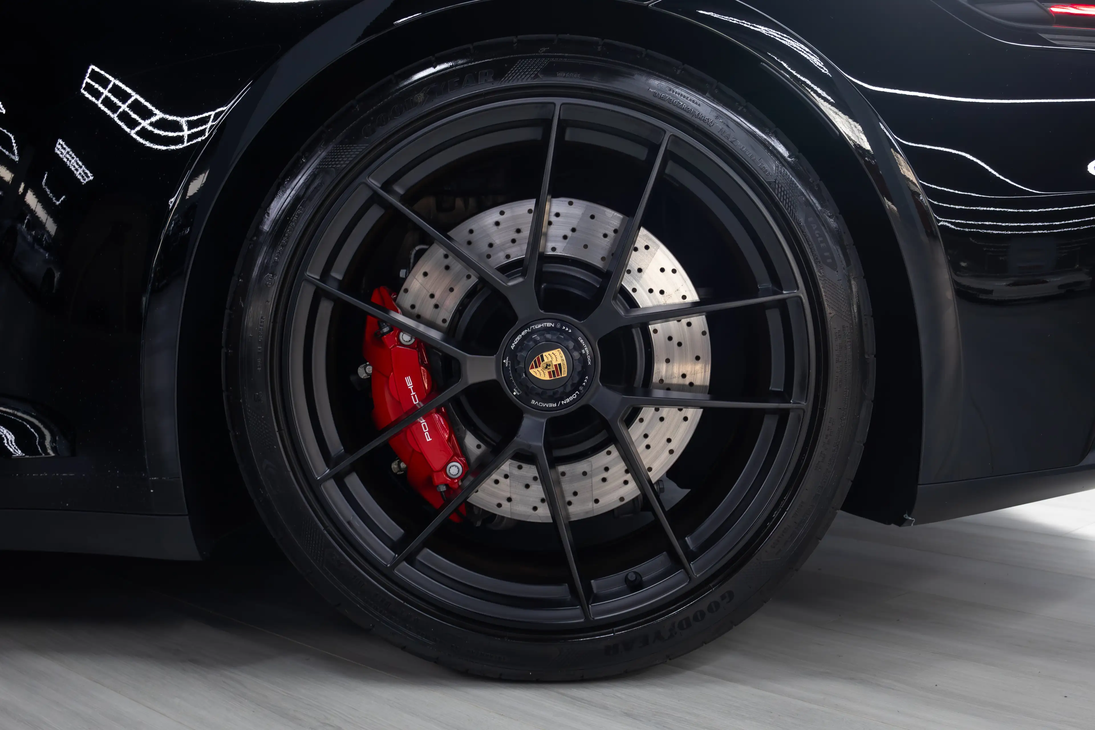 Porsche 992 911 Carrera GTS PDK — photo 12