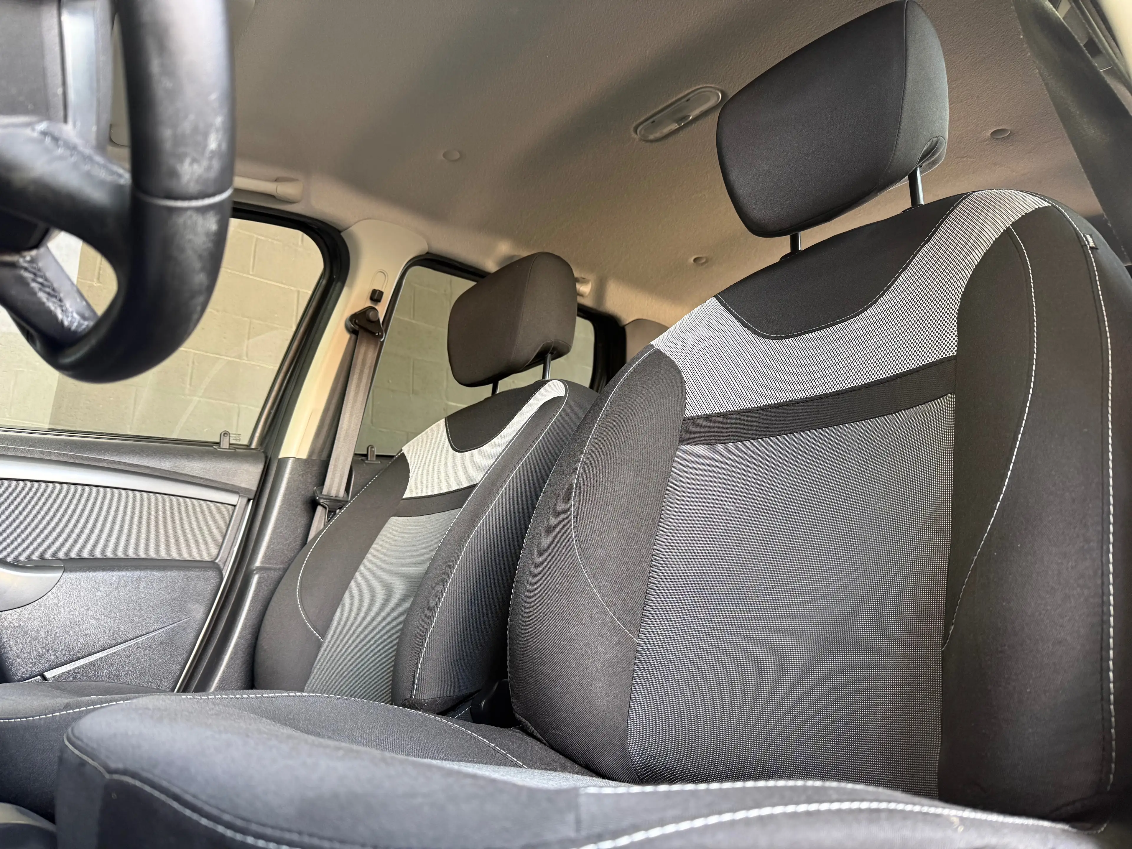 Dacia Duster Duster 1.5 dCi 4x2 Saga EDC*BOITE AUTO*CLIM*12 MOIS DE GARANTIE* — photo 11