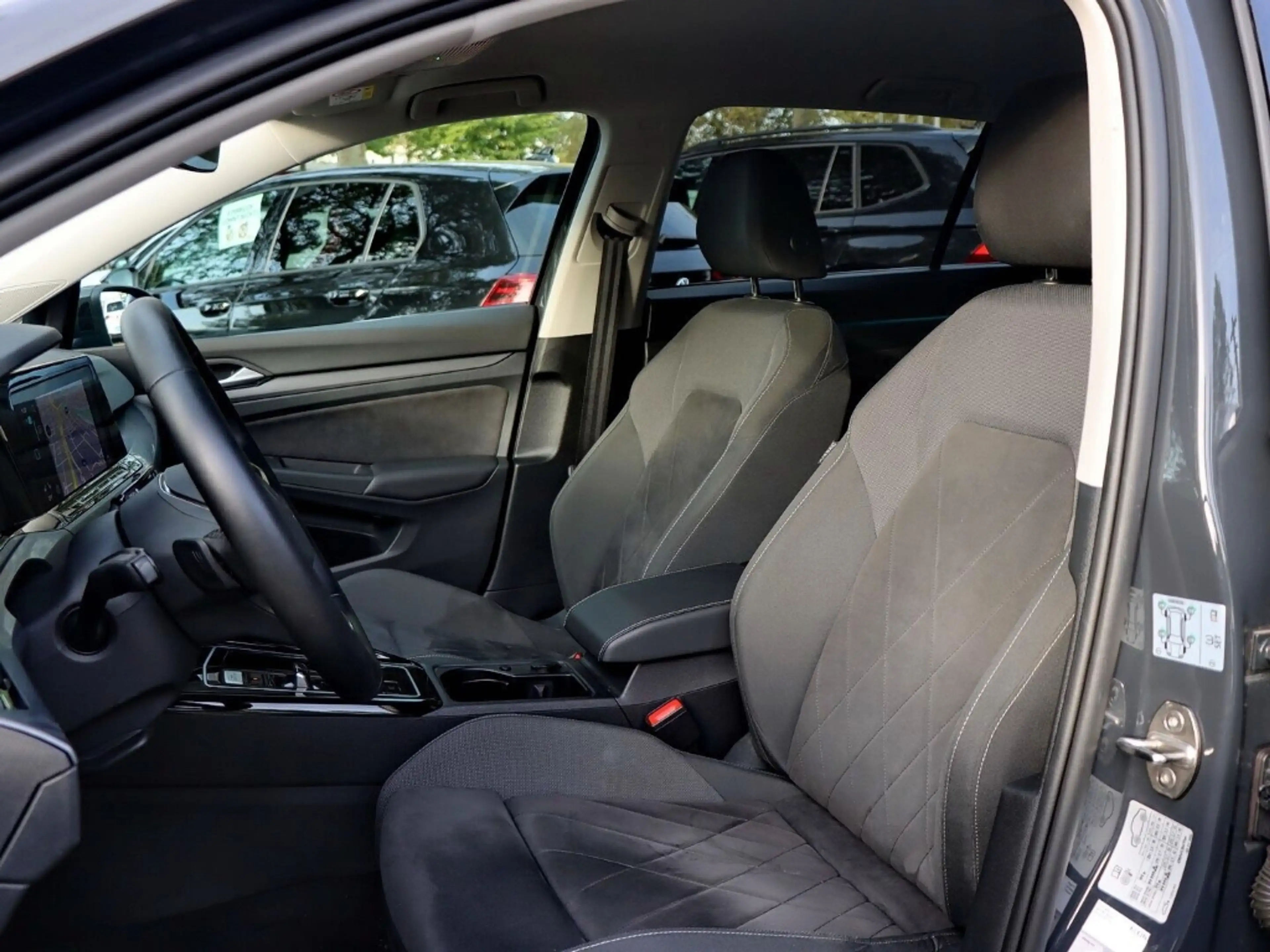 Volkswagen Golf Variant VIII Style 2.0 TDI SCR DSG NAVI/LED/ACC/RFK — photo 12
