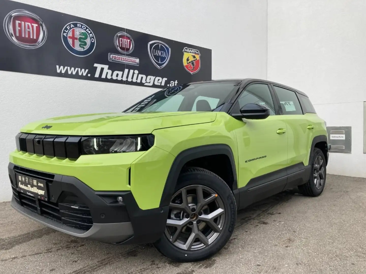 Jeep Compass Neuer Compass E-Hybrid 465 Schwarz - 2