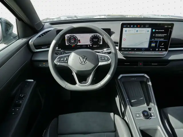 Volkswagen T-Roc view 8