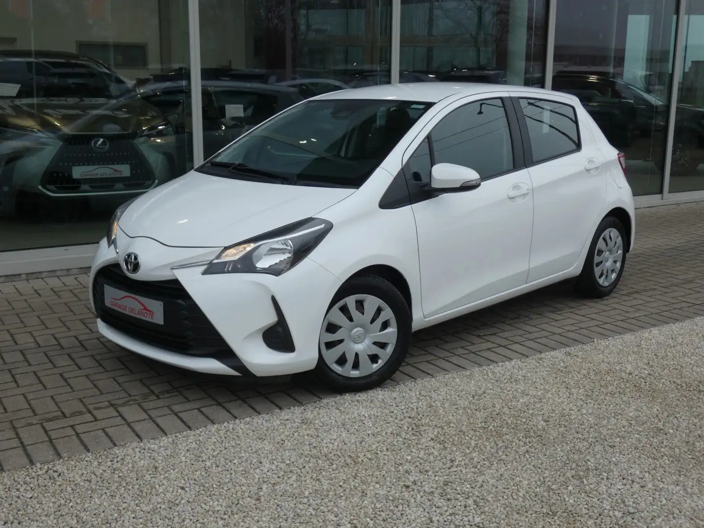 Toyota Yaris 1.0i benzine +Airco +Bluetooth 5-deurs EURO6b Blanc - 1