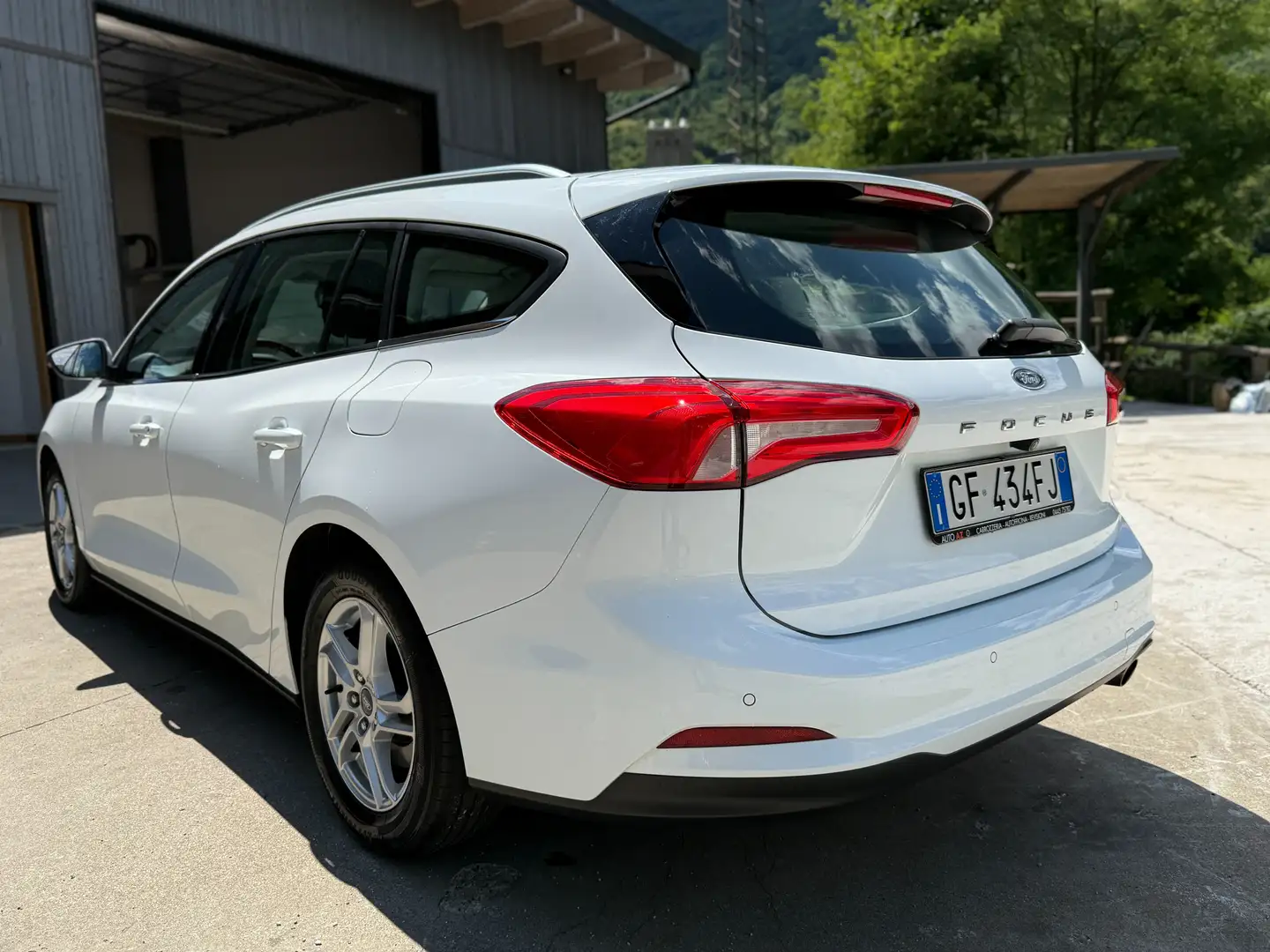 Ford Focus Focus V 2018 SW SW 1.5 ecoblue Business s Blanco - 2
