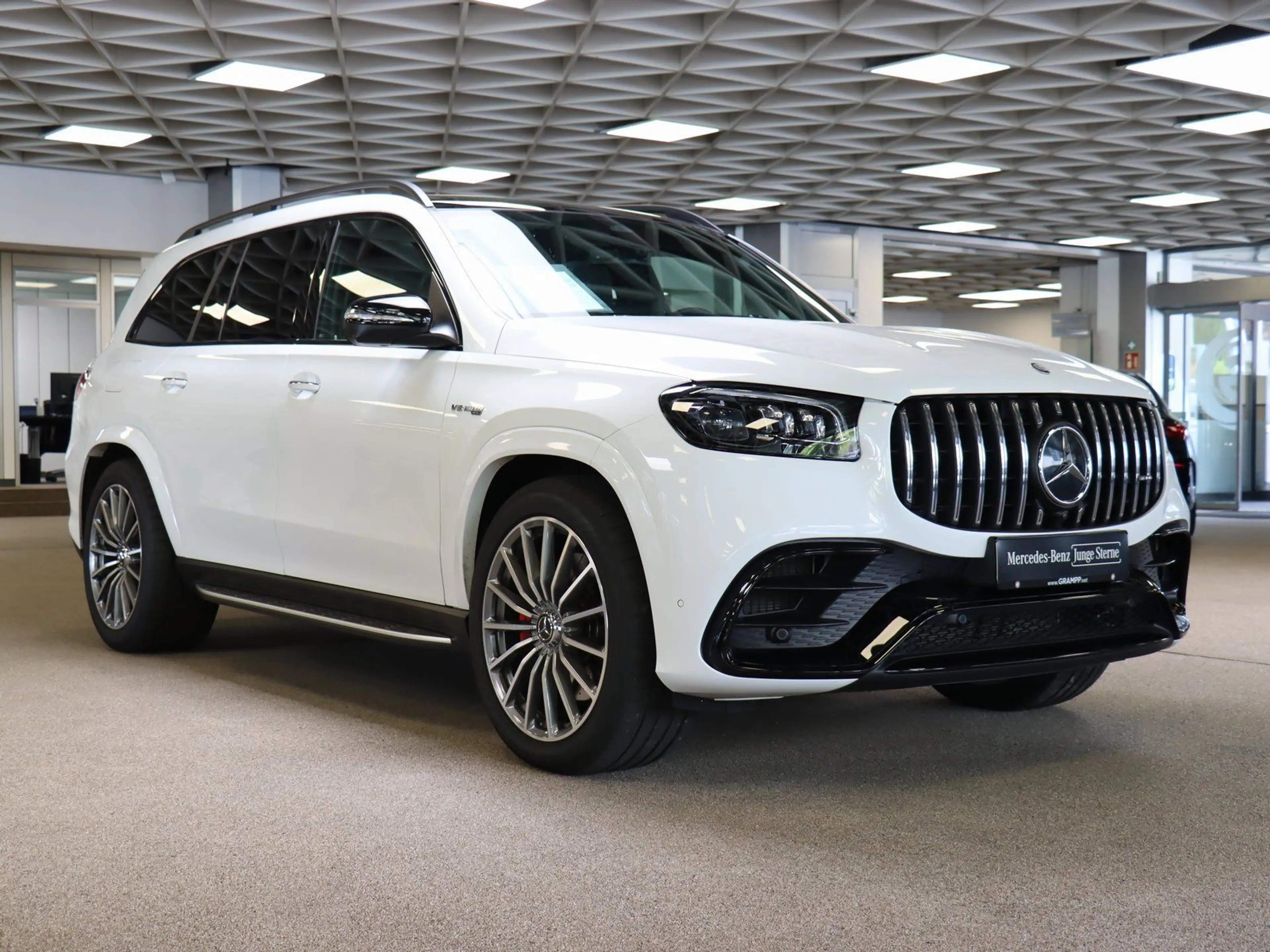 Mercedes-Benz GLS 63 AMG AMG 4M+ Premium-Plus/Fahrassi/HUD/Pano — photo 3