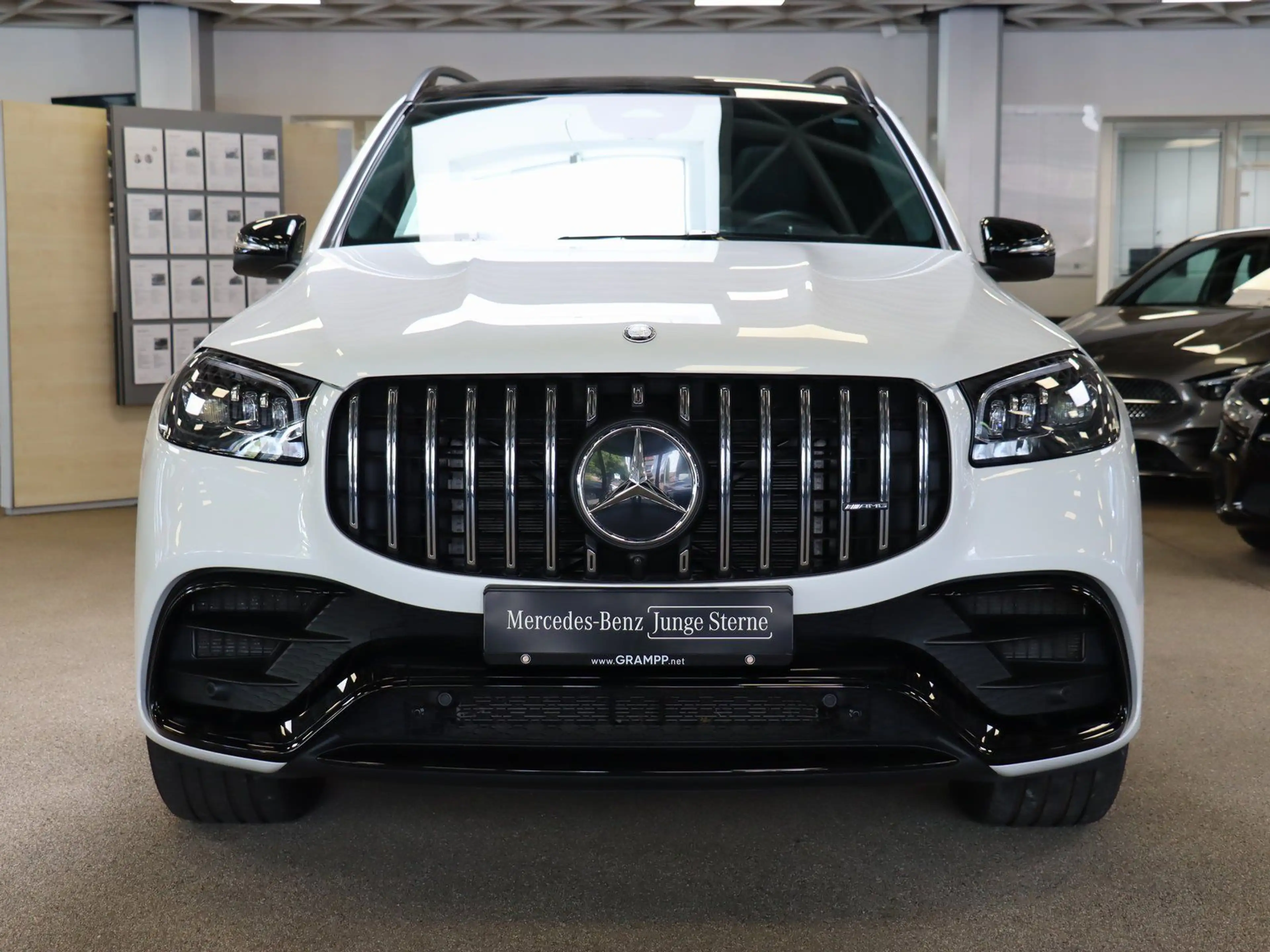 Mercedes-Benz GLS 63 AMG AMG 4M+ Premium-Plus/Fahrassi/HUD/Pano — photo 2