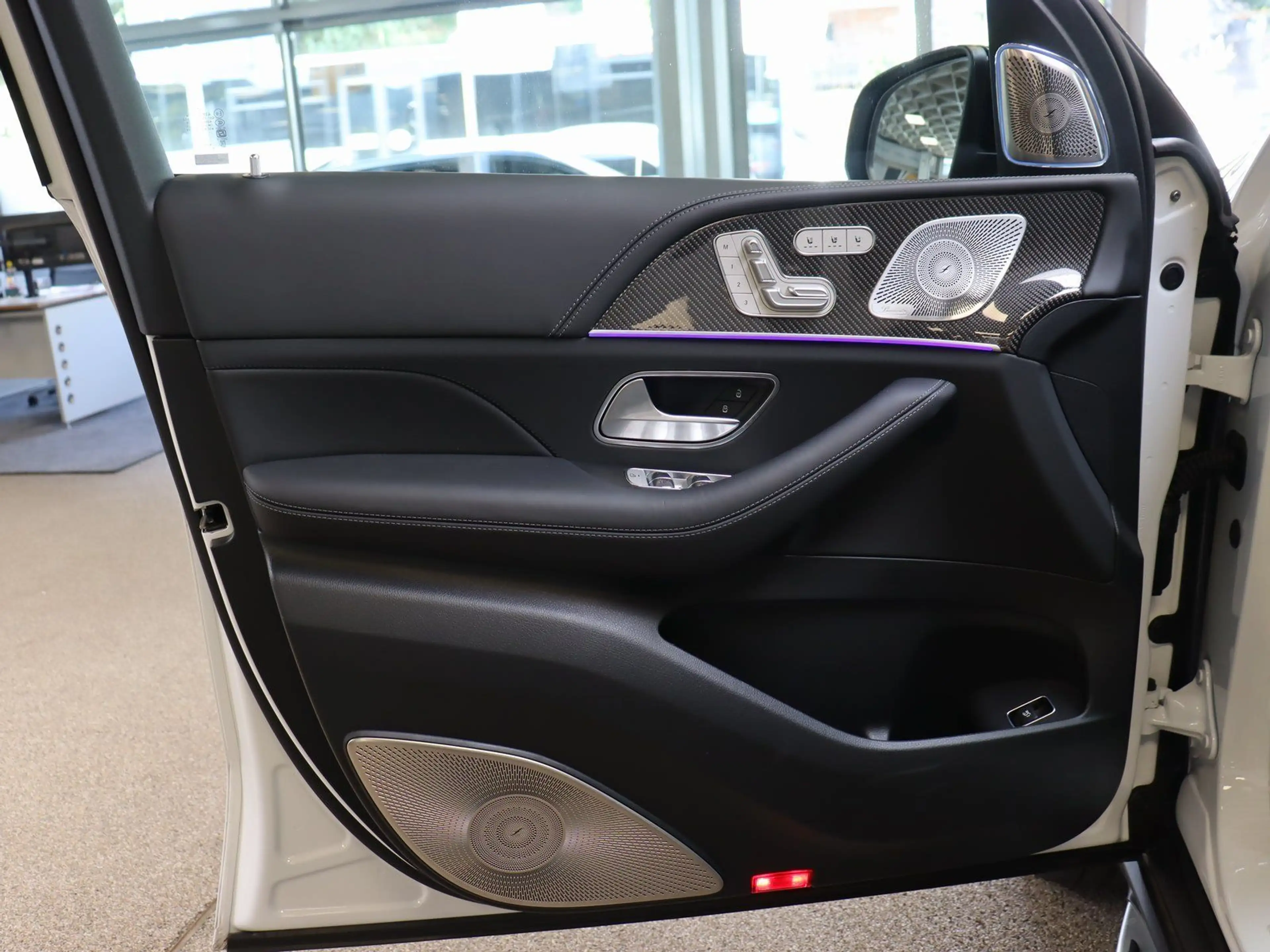 Mercedes-Benz GLS 63 AMG AMG 4M+ Premium-Plus/Fahrassi/HUD/Pano — photo 9