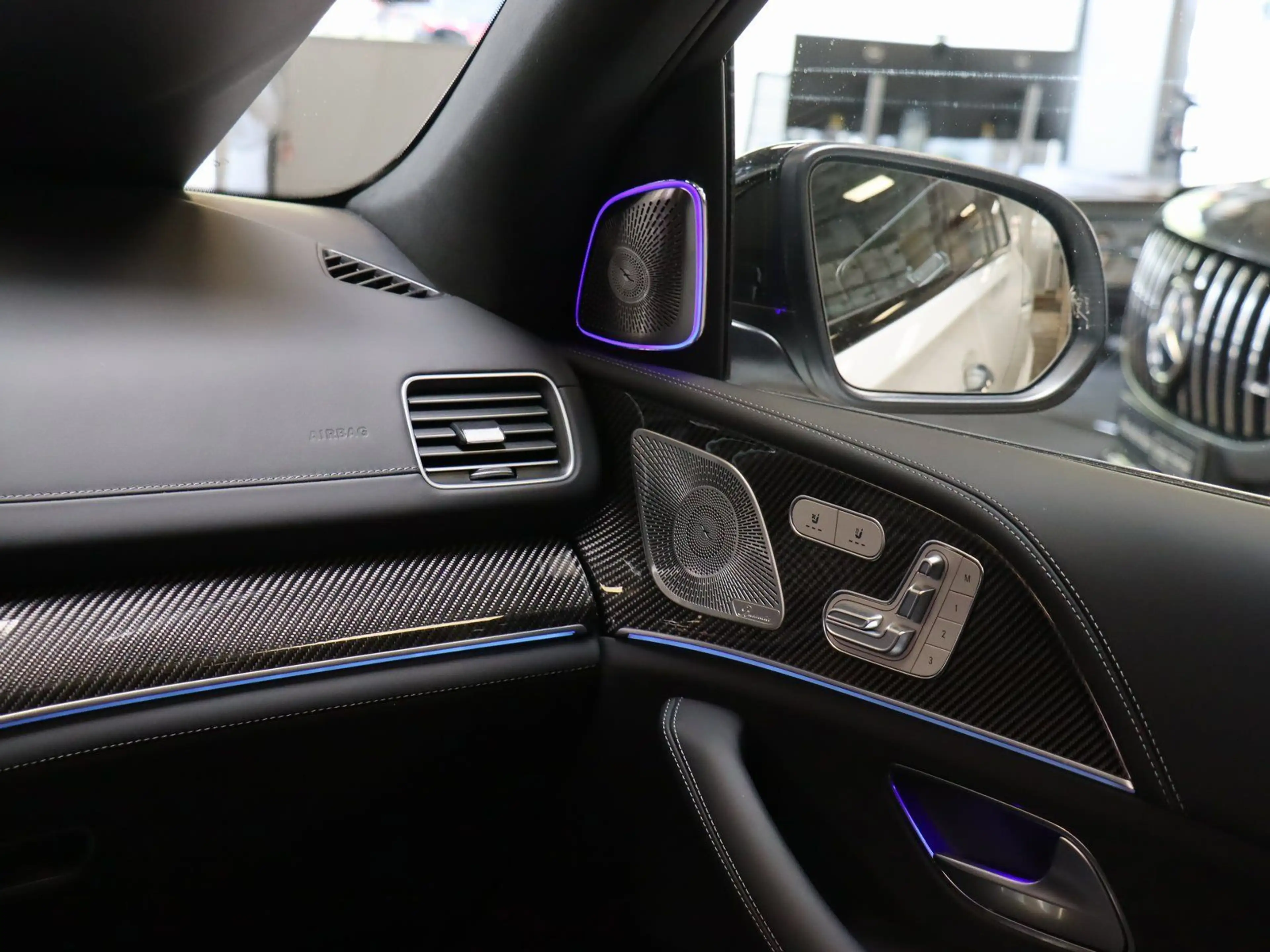 Mercedes-Benz GLS 63 AMG AMG 4M+ Premium-Plus/Fahrassi/HUD/Pano — photo 15