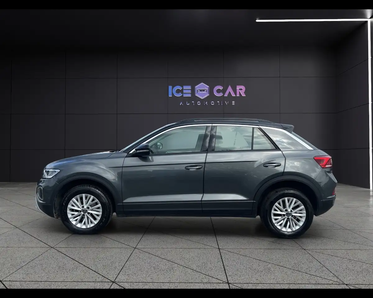 Volkswagen T-Roc 1.0 TSI Life 8