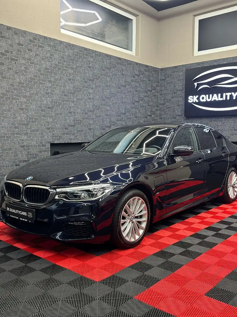 BMW 530 e xDrive Aut. M-Paket  1 Besitz Blu/Azzurro - 1