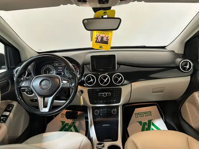 Mercedes-Benz B-Class view 8