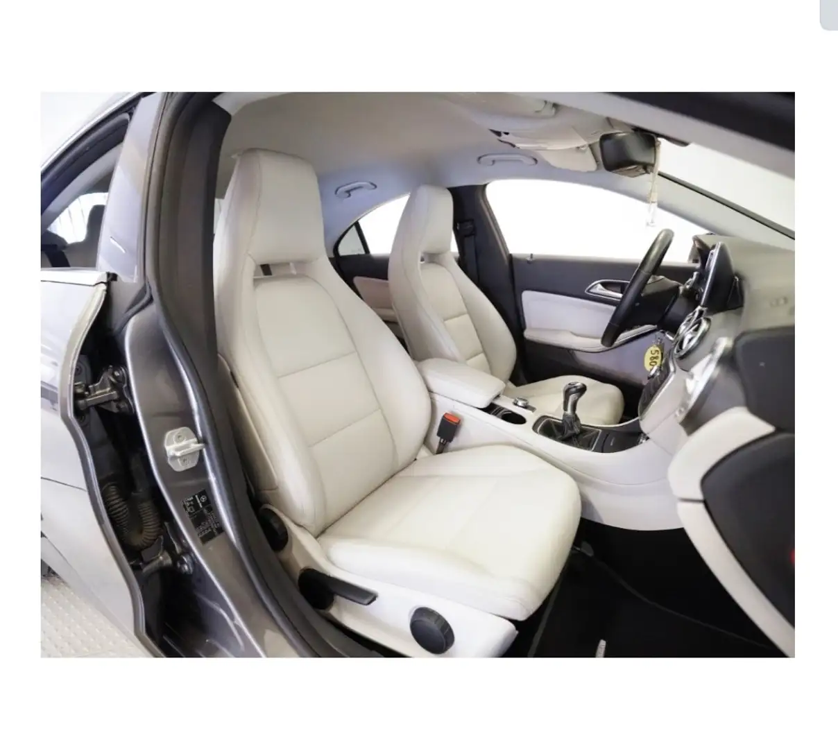 Mercedes-Benz CLA 180 PREMIUM Turbocharged Grigio - 2