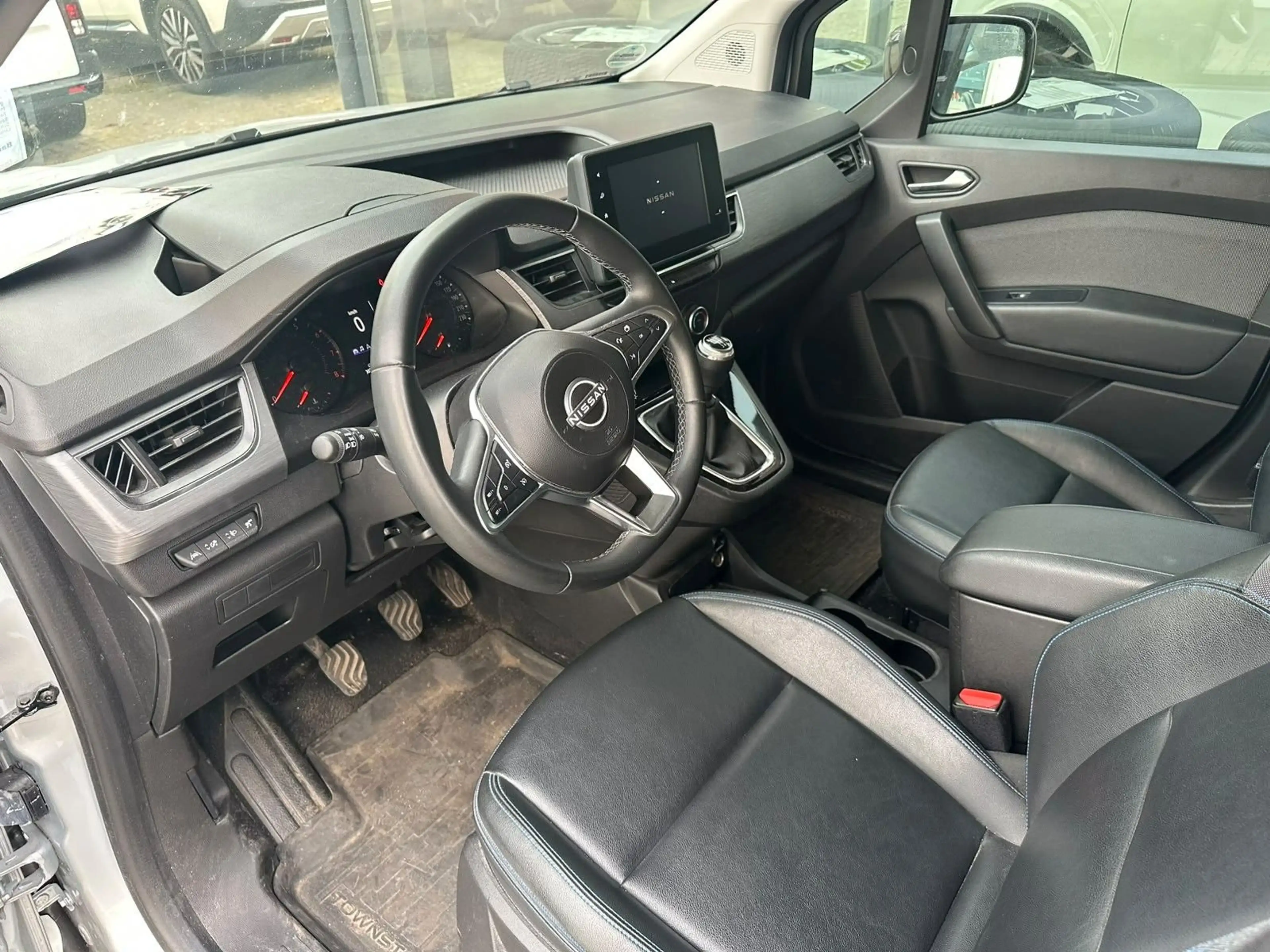 Nissan Townstar Kombi L1 N-Design — photo 9