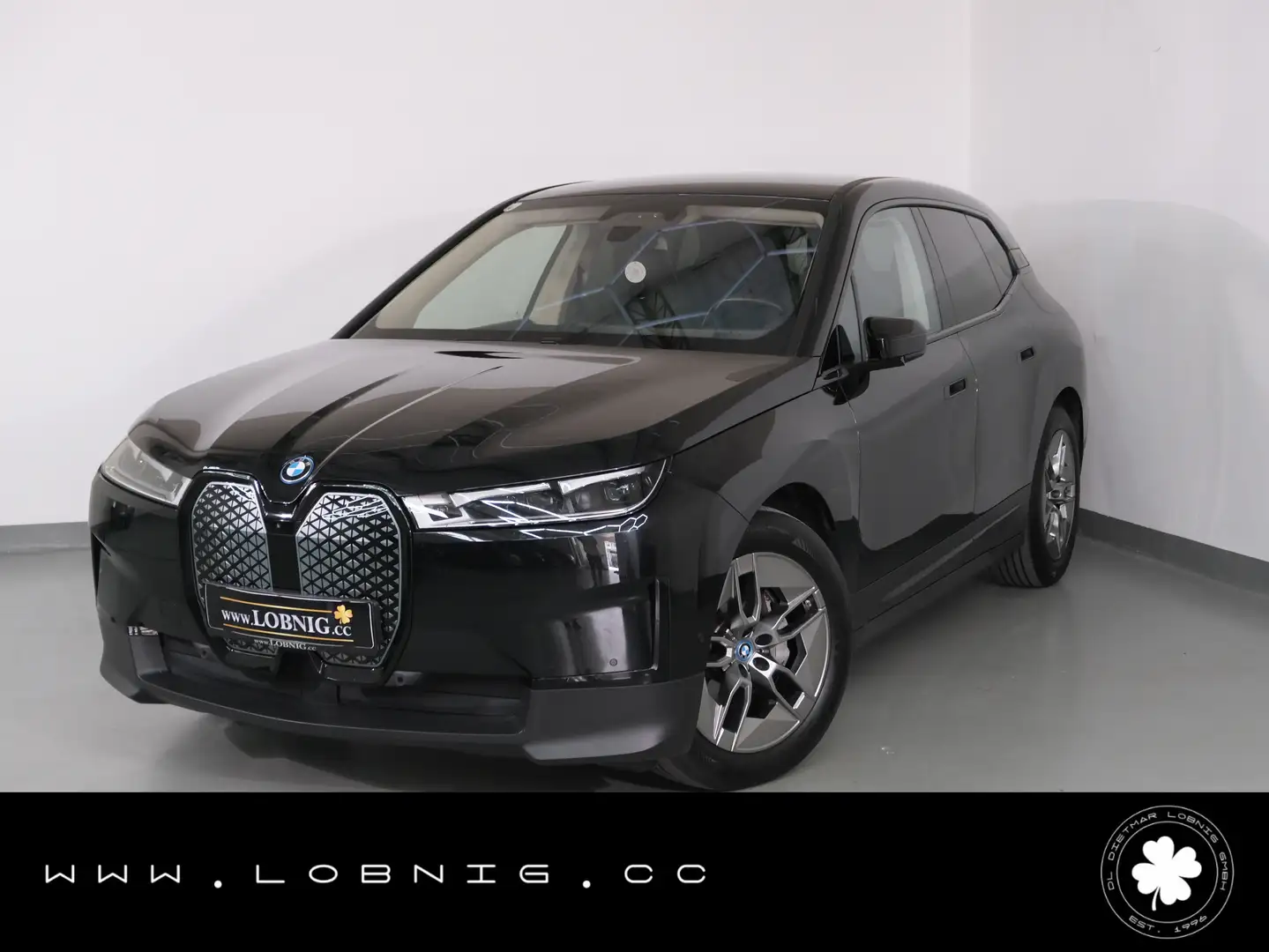 BMW iX iX Xdrive 40 | AHK | 360° | 1. Besitz Schwarz - 1
