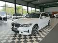 BMW 320 d xDrive Luxury SPORTS*PANO*STDHZG*AHK*KOMFZG*19"* Weiß - thumbnail 1