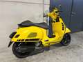 Vespa GTS 300 Special echte eyecatcher - thumbnail 3