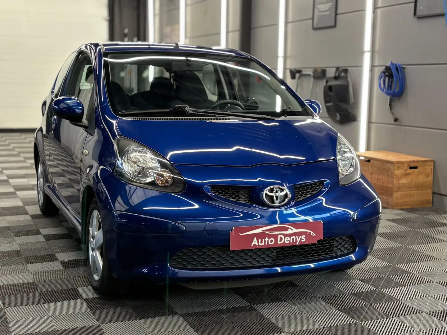 Toyota Aygo 1.0 benzine bj. 2007 126000km. Bleu - 1