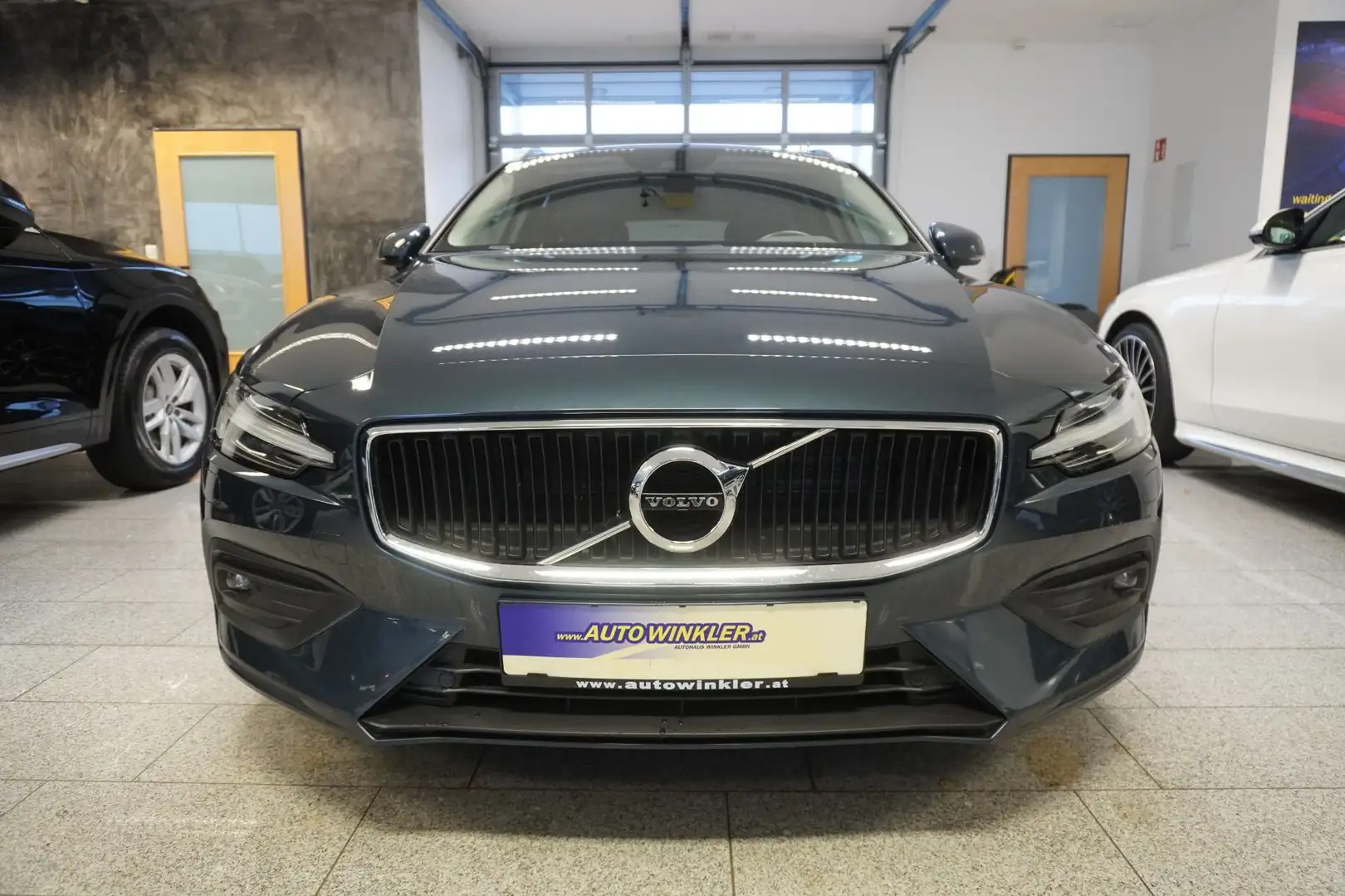 Volvo V60 D3 Momentum Pro Kamera/LED/Teilleder Blau - 2