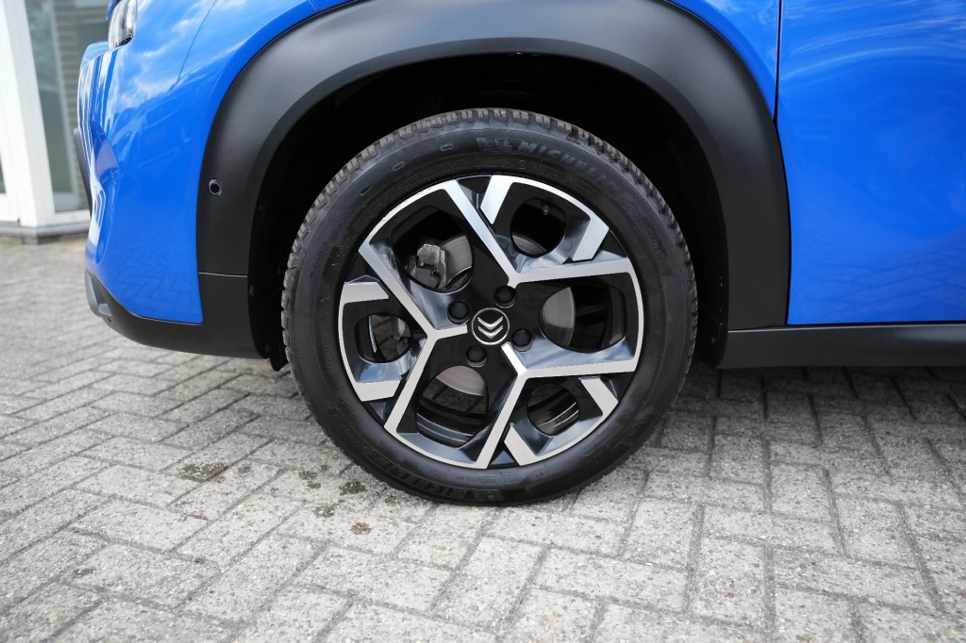 Citroen C3 Aircross 1.2 PT S&S SHINE, Stoelen, headup, navi, Carplay — photo 4