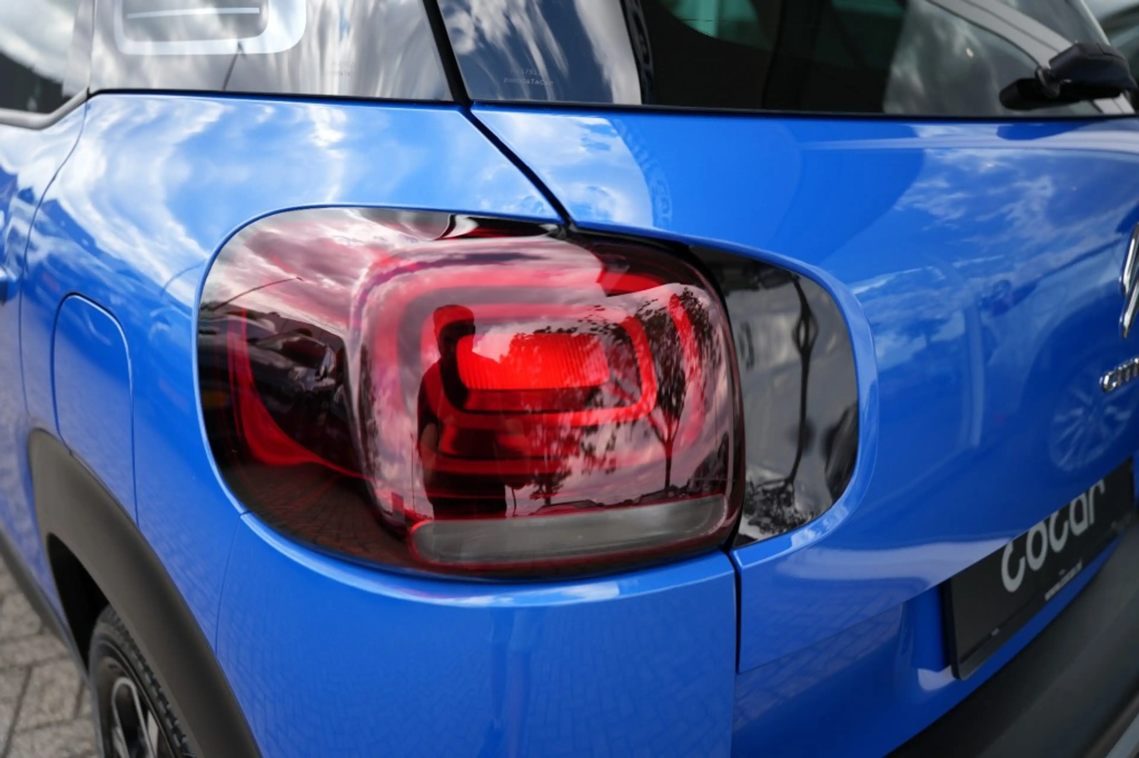 Citroen C3 Aircross 1.2 PT S&S SHINE, Stoelen, headup, navi, Carplay — photo 10