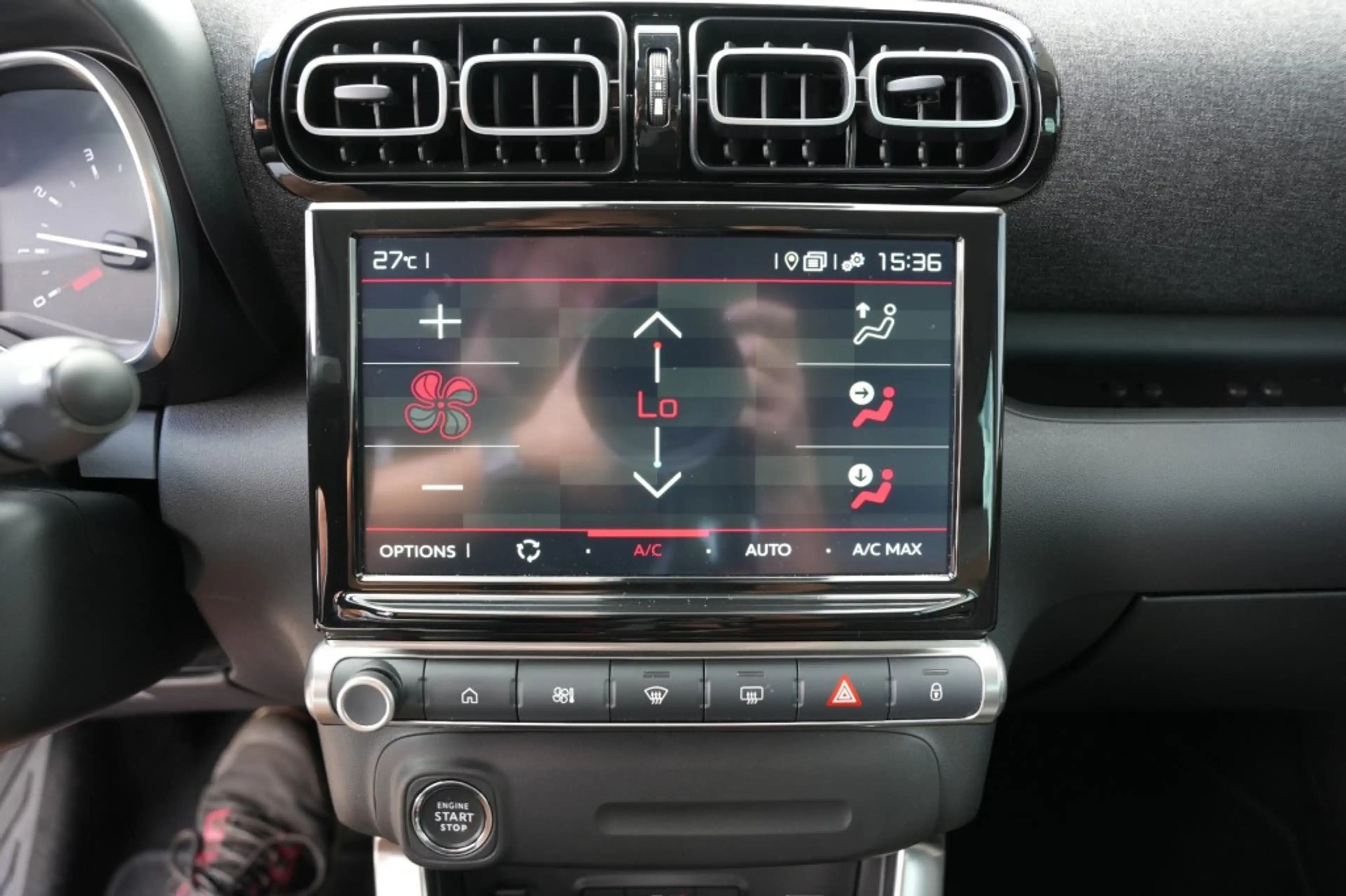 Citroen C3 Aircross 1.2 PT S&S SHINE, Stoelen, headup, navi, Carplay — photo 11