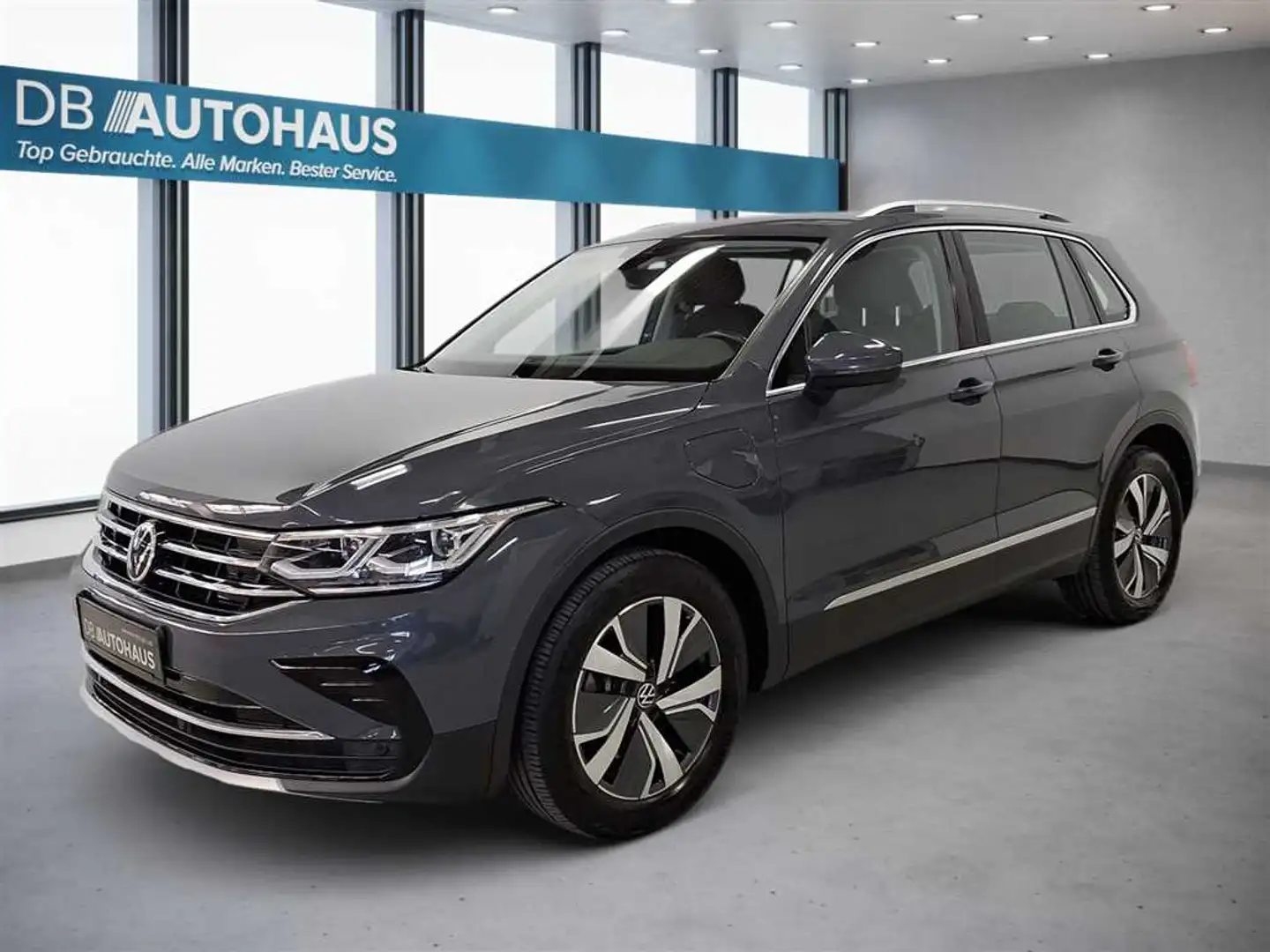 Volkswagen Tiguan Elegance 1.4 eHybrid DSG siva - 1