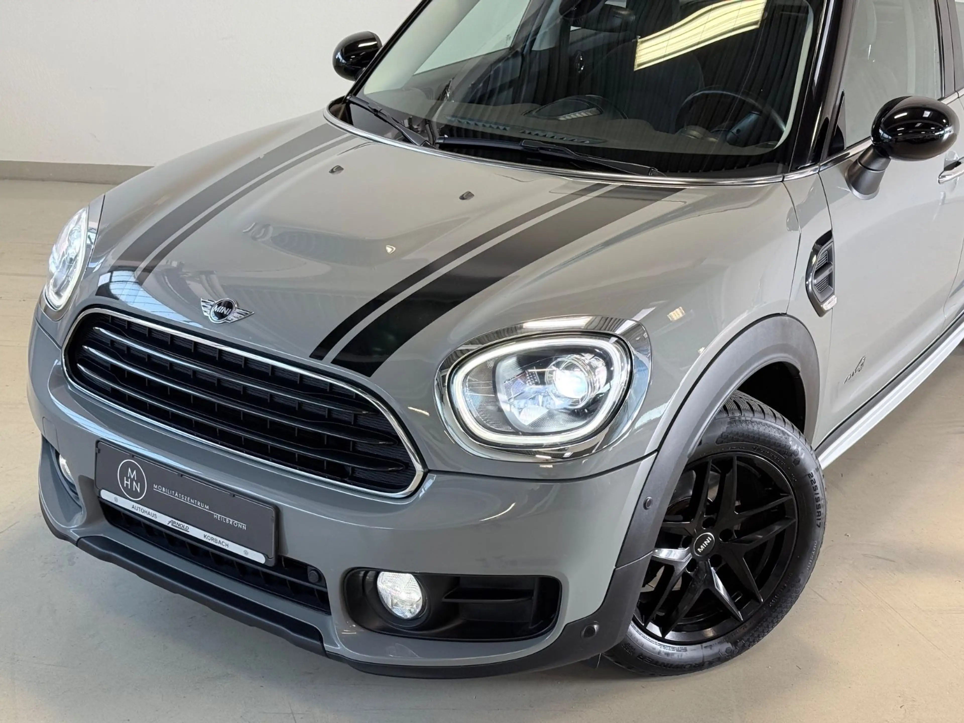MINI Cooper Countryman ALL4 PDC*SHZ*INDUKTION*NAVI — photo 4