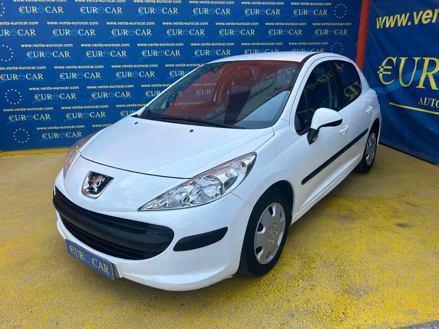 Peugeot 207 1.6 HDI XT Blanco - 1