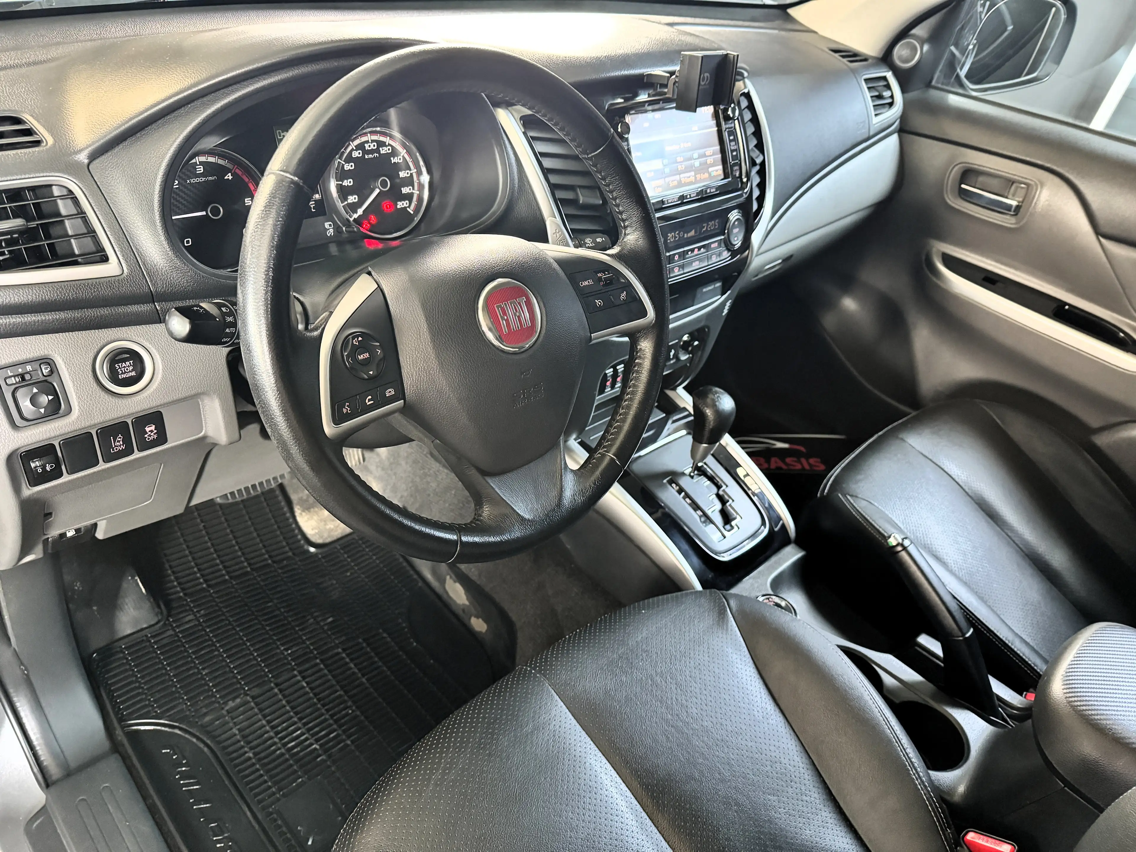 Fiat Fullback 4x4 DK Cross Plus Aut. 1.Besitz/Leder/Kamera/AHK — photo 10