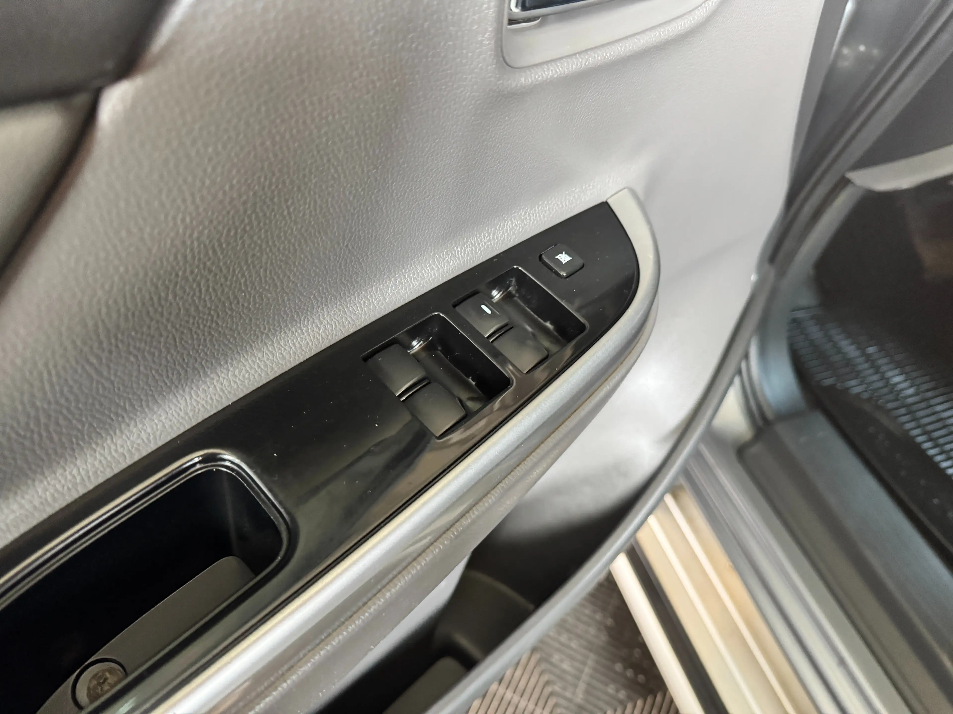 Fiat Fullback 4x4 DK Cross Plus Aut. 1.Besitz/Leder/Kamera/AHK — photo 13