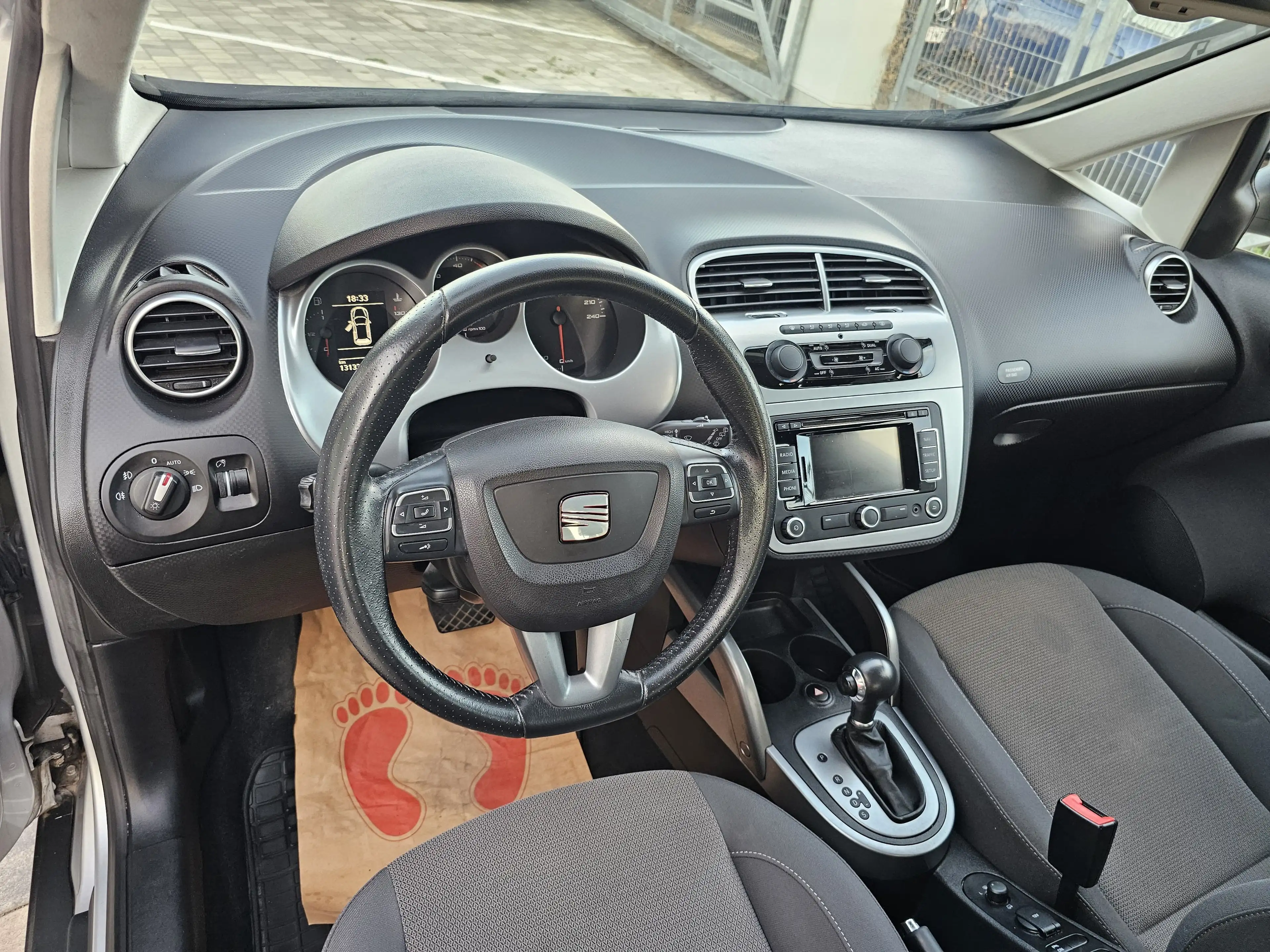 SEAT Altea Altea Style 1,6 CR TDi DSG Style — photo 9