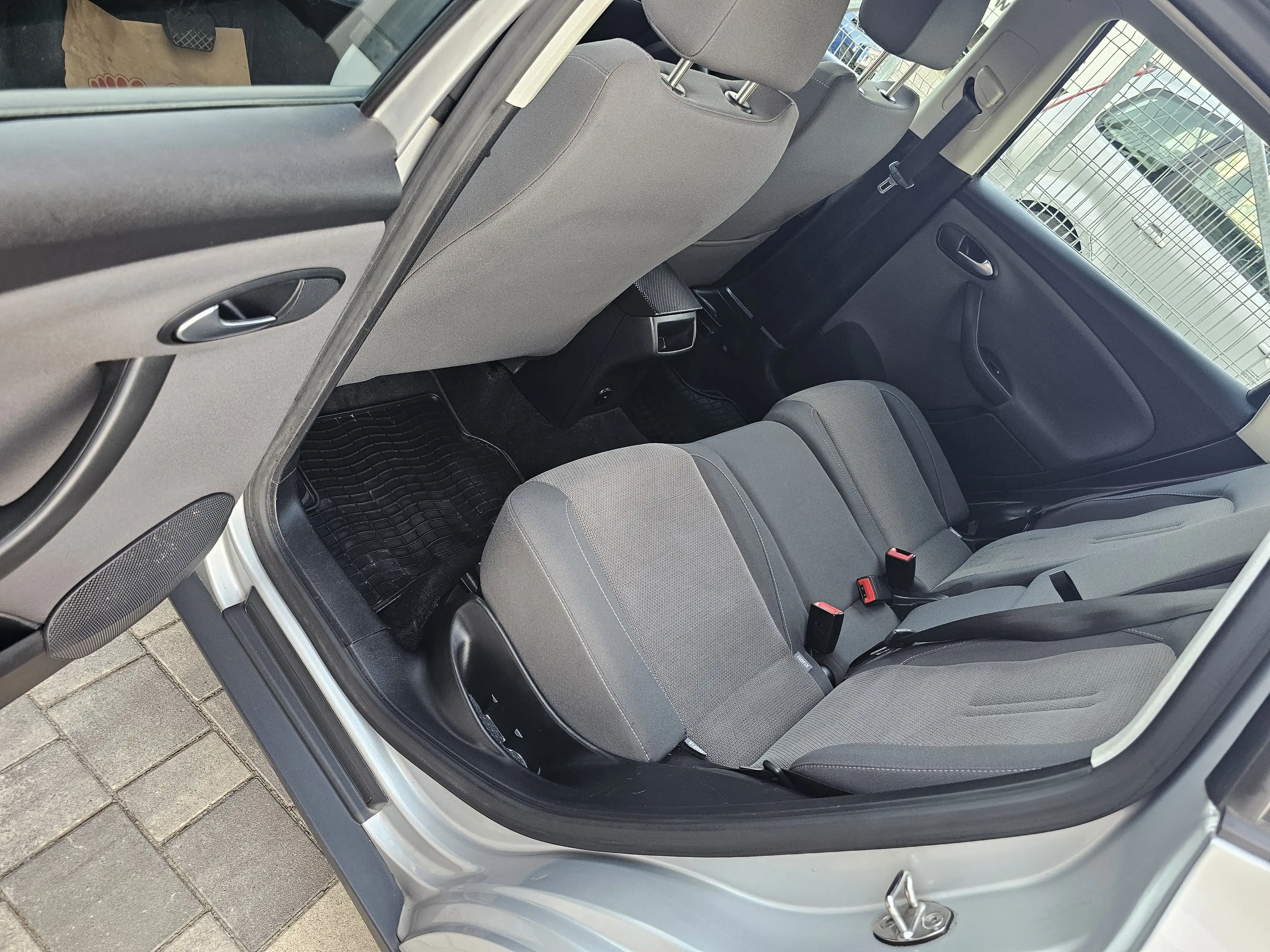 SEAT Altea Altea Style 1,6 CR TDi DSG Style — photo 6