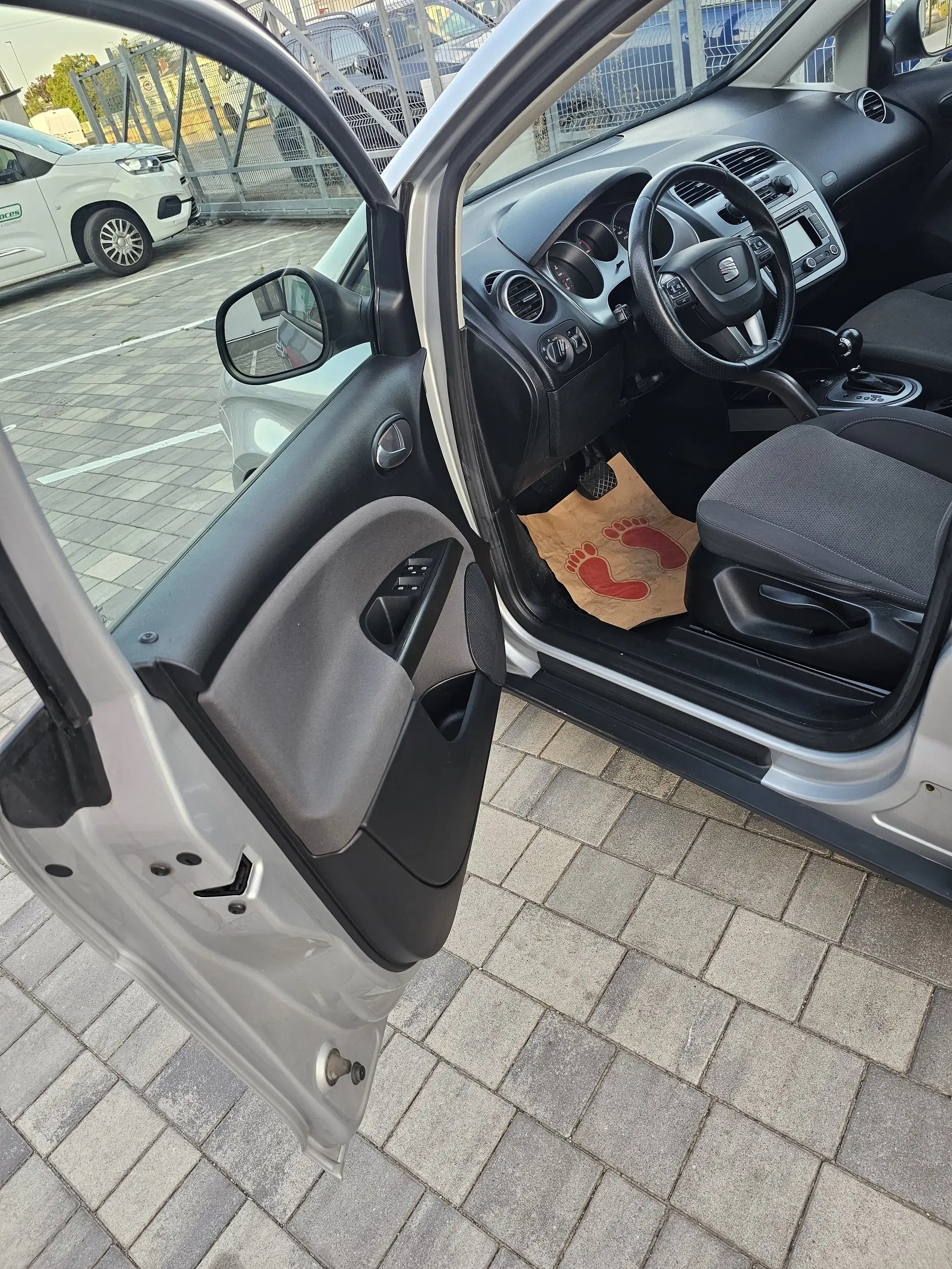 SEAT Altea Altea Style 1,6 CR TDi DSG Style — photo 11
